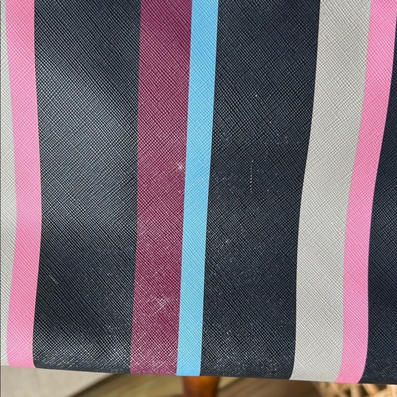 Zara Black and Pink Satchel with Structured Design - Picture 6 of 10